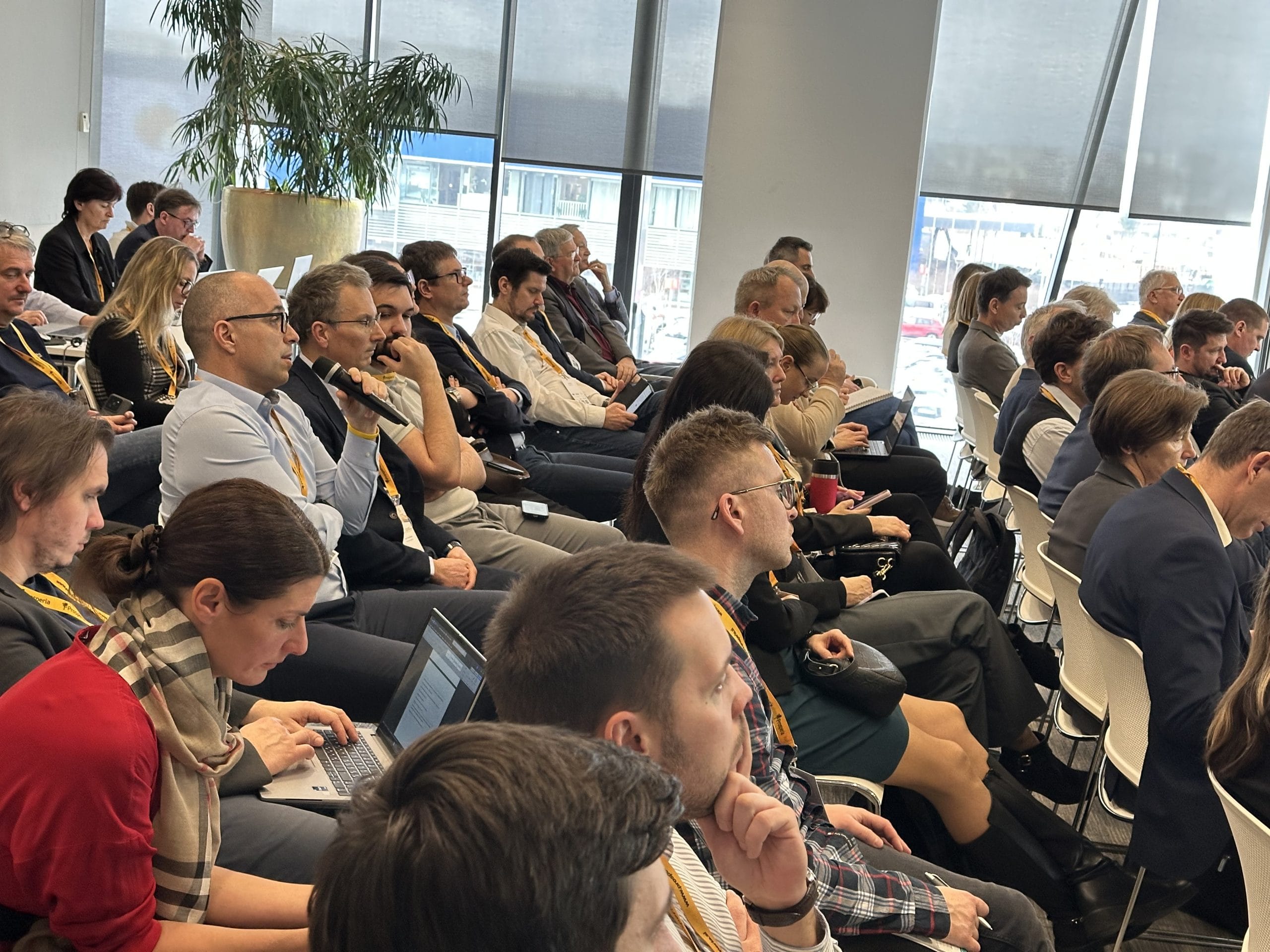 Energetika in regulativa 24 Nove tarife omrezninska reforma - David Batic - Agencija za energijo